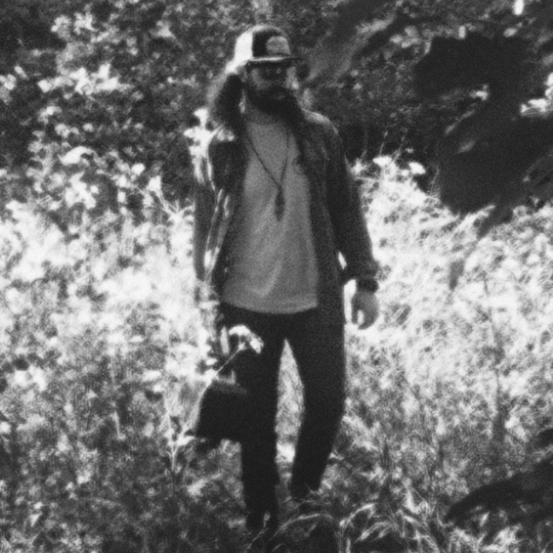 Tom Hodge B&W